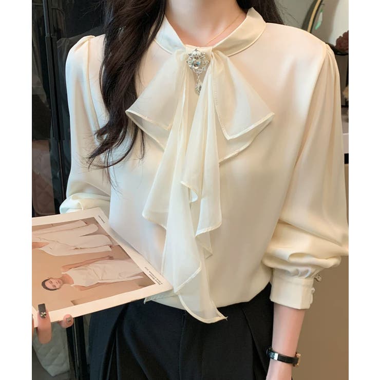 1枚で華やぐビジュー付きブラウス フリルブラウス ボウタイ | COCOMOMO | 詳細画像9 