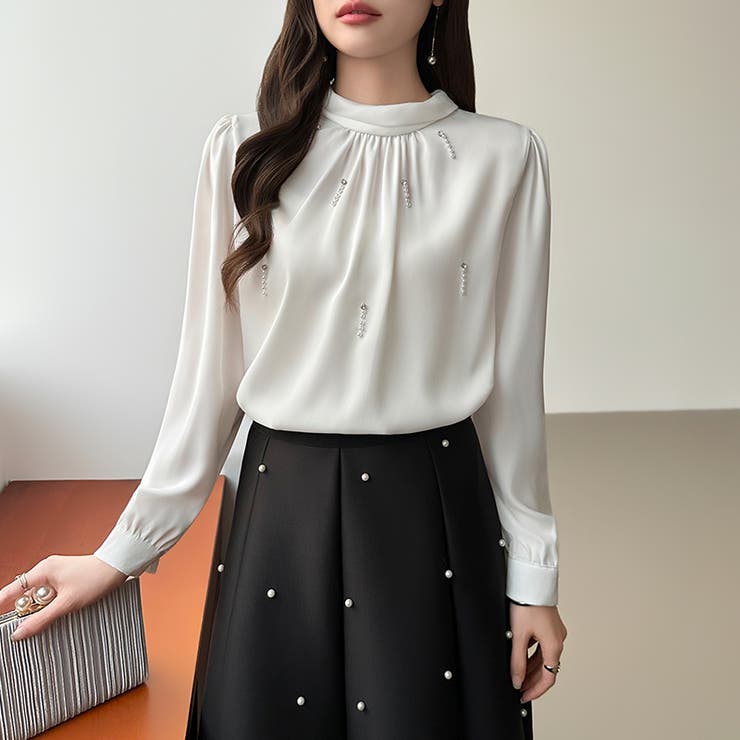 一枚で、きちんと華やか。パールビジュー付きブラウス ブラウス フォーマル | COCOMOMO | 詳細画像9 