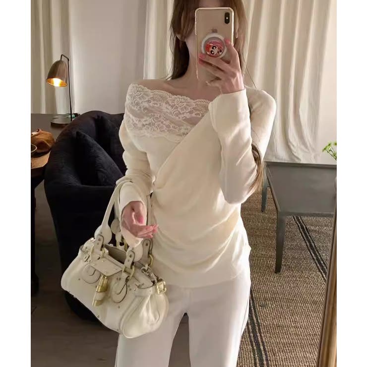 肩出しレースで視線ひとり占め。オフショルレーストップス オフショルダー ワンショ… | COCOMOMO | 詳細画像2 