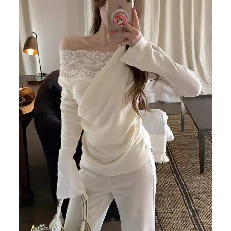 肩出しレースで視線ひとり占め。オフショルレーストップス オフショルダー ワンショ… | COCOMOMO | 詳細画像5 