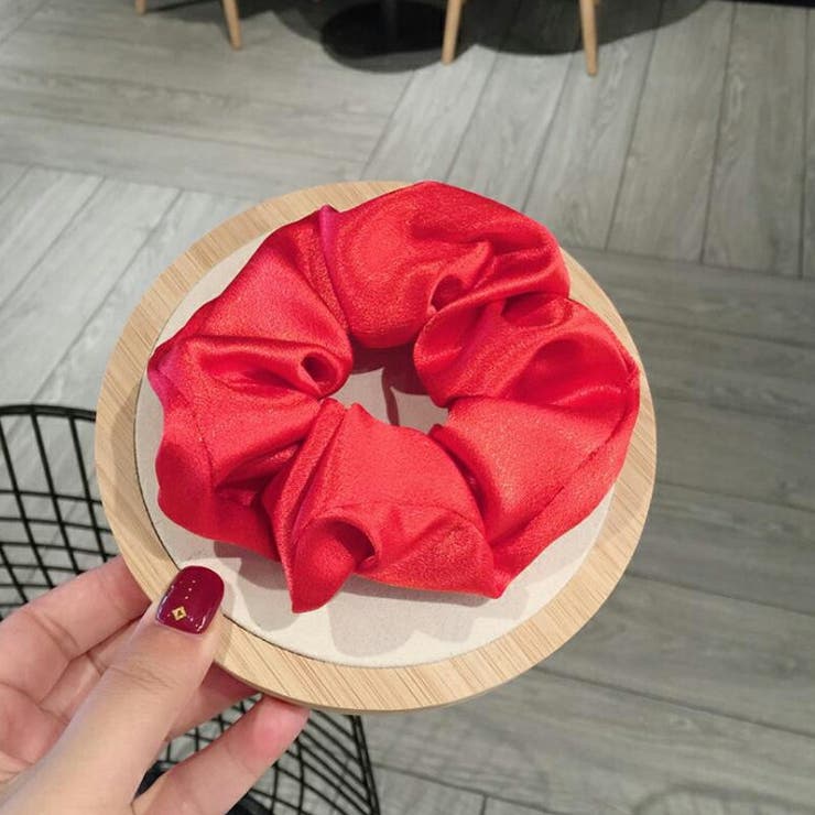 シャイニー素材シュシュ 光沢感 キラキラ | COCOMOMO | 詳細画像10 