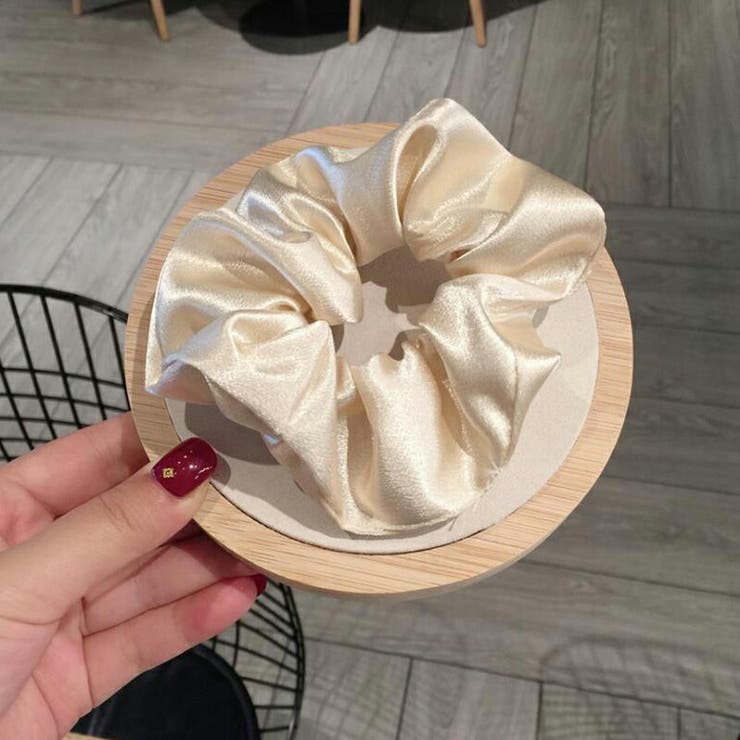 シャイニー素材シュシュ 光沢感 キラキラ | COCOMOMO | 詳細画像17 