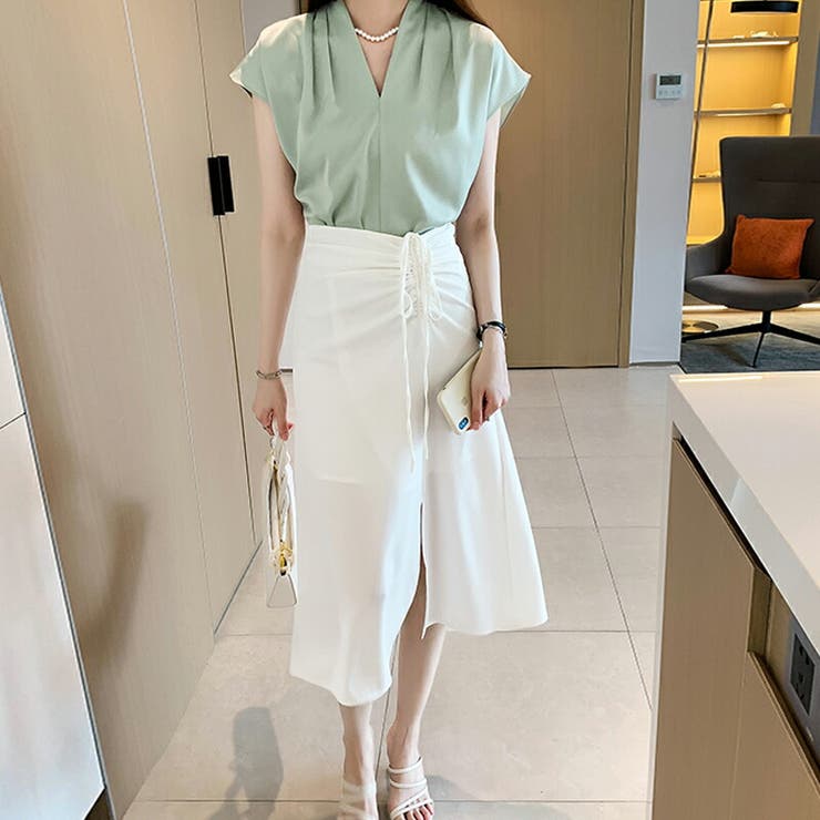 Vネックブラウス フレンチスリーブ オフィスカジュアル | COCOMOMO | 詳細画像24 