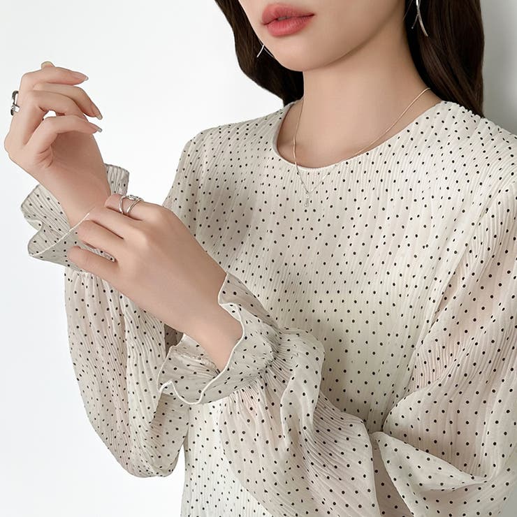 【2026SS新色登場】薄手風コーデが楽しめる シャーリングブラウス シアーブラ… | COCOMOMO | 詳細画像79 