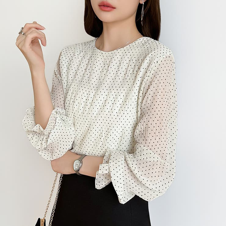 【2026SS新色登場】薄手風コーデが楽しめる シャーリングブラウス シアーブラ… | COCOMOMO | 詳細画像81 