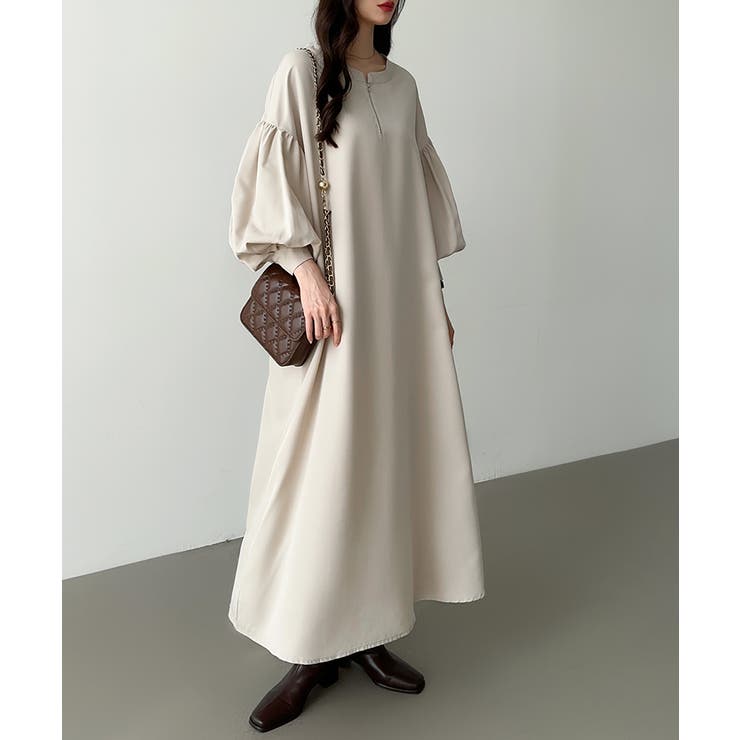 Cocoシップス アモーメント 新品 amomento ワンピース Coco様専用シップス アモーメント 新品 amomento ワンピース