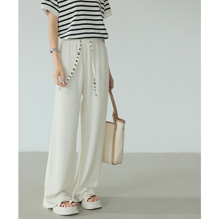 ワイドパンツ エンボス加工 ストレートパンツ | COCOMOMO | 詳細画像16 