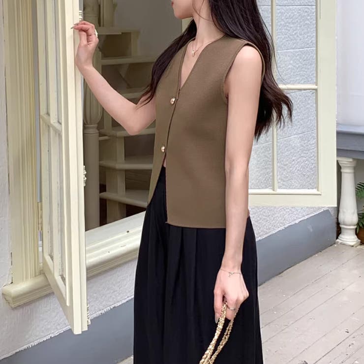 ノースリーブニットベスト 金ボタン 韓国ファッション | COCOMOMO | 詳細画像3 