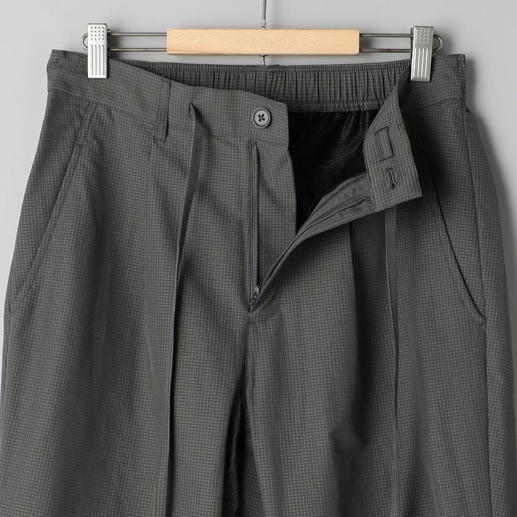 DotAir（ドットエア） タックテーパードパンツ[品番
