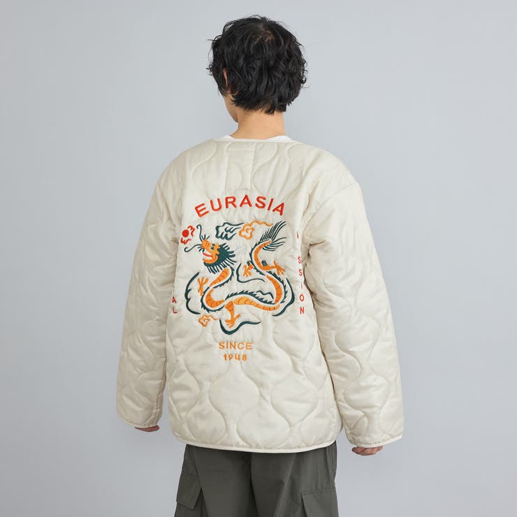 ルーズシルエットスーベニア刺繍キルティングジャケット[品番