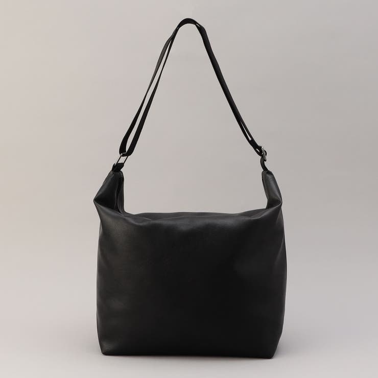 BLACK | レザーライクショルダーバッグ | coen【men】