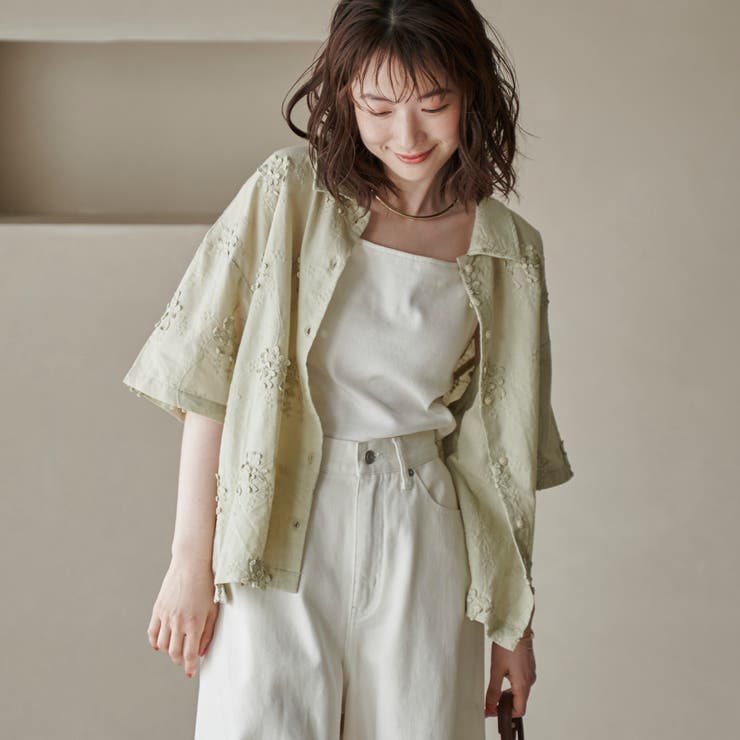 LIME | 【新色登場・追加】3Dフラワー刺繍 ハーフスリーブシャツ | coen【women】