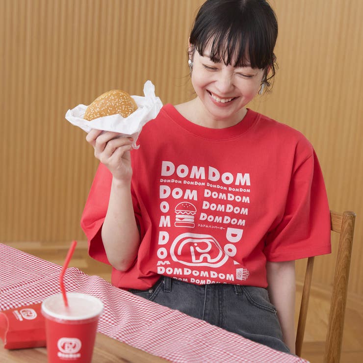 RED | 【DOMDOM（ドムドム）×coen】アソートロゴプリントユニTシャツ（WEB限… | coen【women】