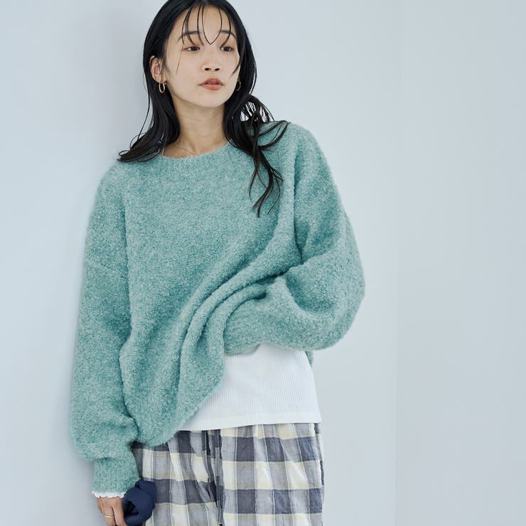 フワ軽あったか】ブークレボートネックニット[品番：COEW0006111