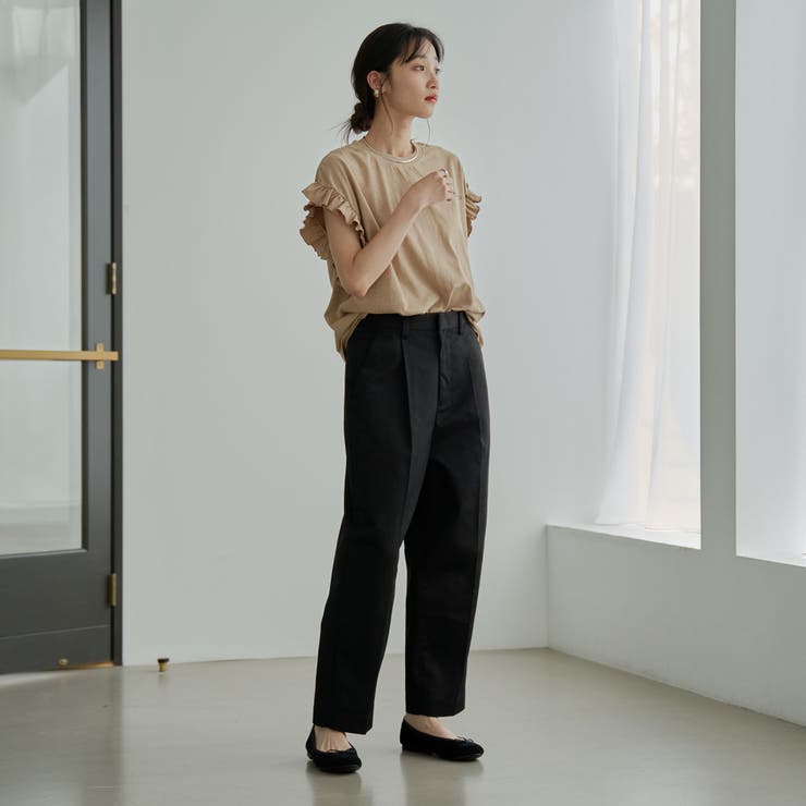 Goldwin (ゴールドウィン) One Tuck Tapered Light Pants