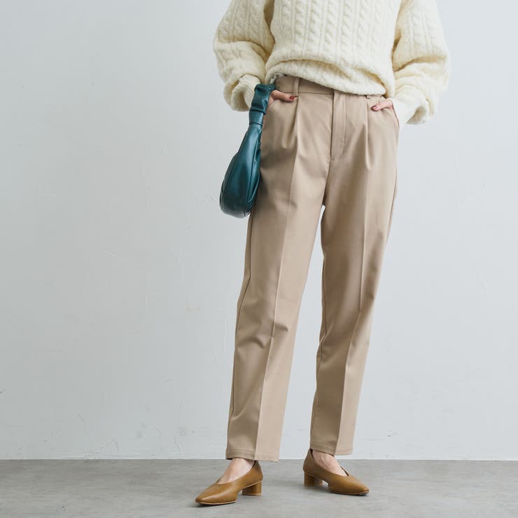 イージービューティーテーパードパンツ（WEB限定サイズ）[品番