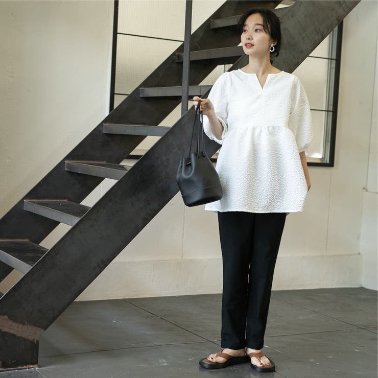 ✩︎⡱ フレームワーク　麻混天竺パンツ　未使用✩︎⡱ 秋 レディース 9分丈 九分丈 夏 セミワイドパンツ チノパンツ 低