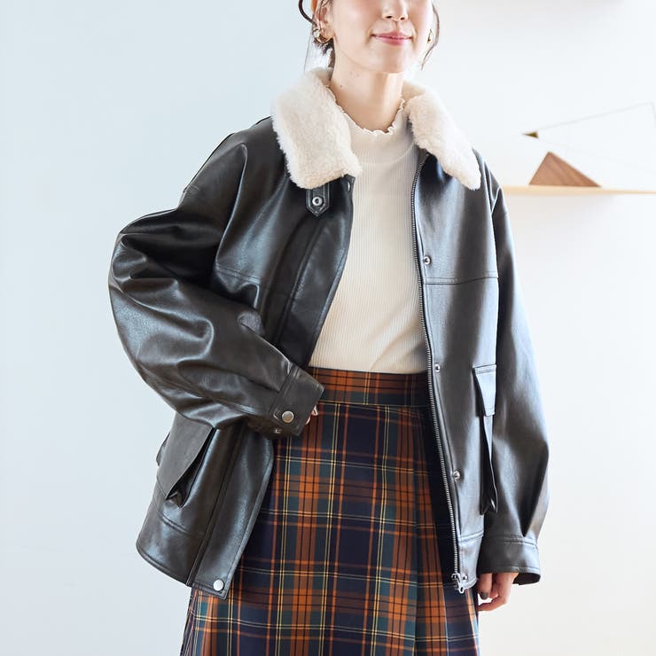 ボア襟付きレザーライクヴィンテージブルゾン[品番：COEW0007631