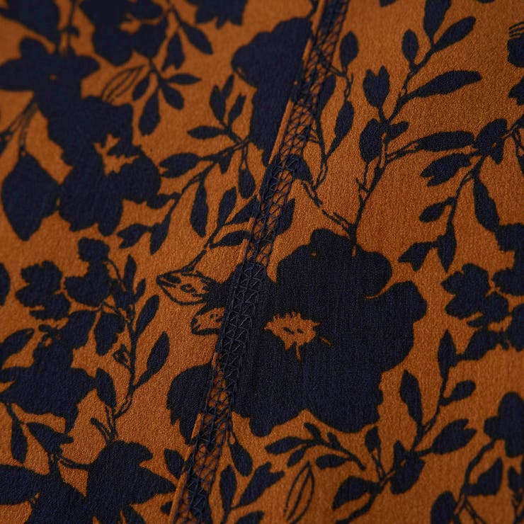 新品❤️ロゴプリント フレアスカート /オレンジ/グリーン 新品❤️ロゴプリント フレアスカート /オレンジ/グリーン