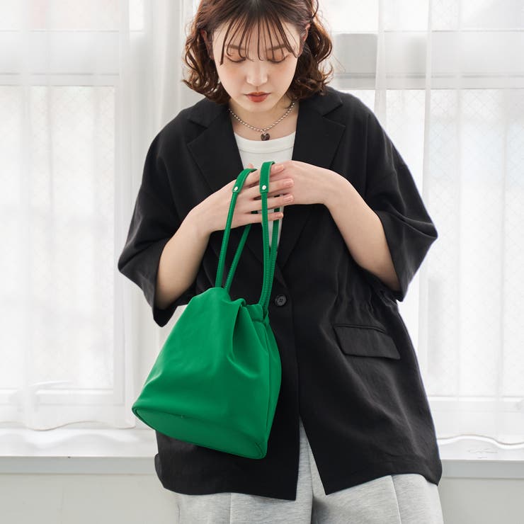 【再入荷・新色登場】レザーライク巾着ショルダーバッグ | coen【women】 | 詳細画像1 