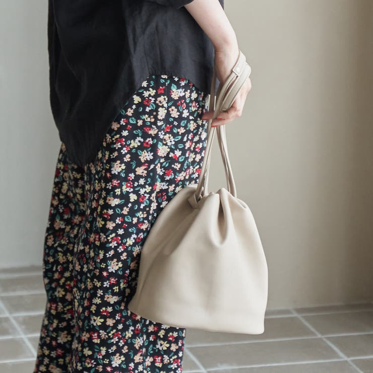 BEIGE | 【再入荷・新色登場】レザーライク巾着ショルダーバッグ | coen【women】