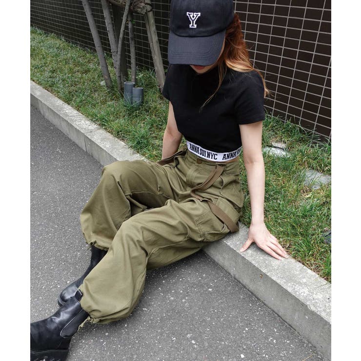 サスペンダー付きカーゴパンツ