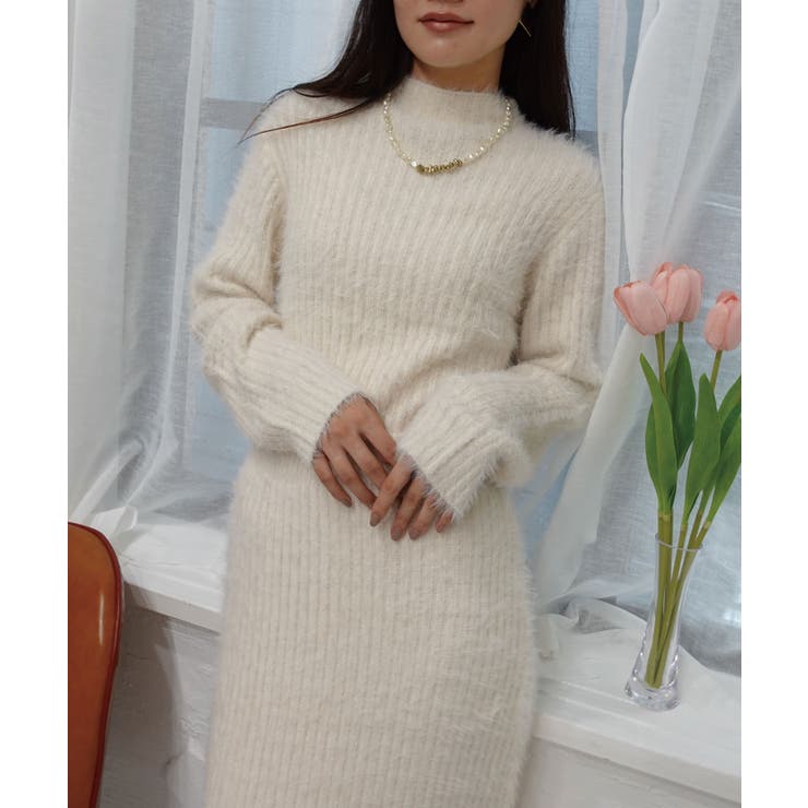 アイボリー | ショートフェザーハイネックリブトップス | CORNERS 