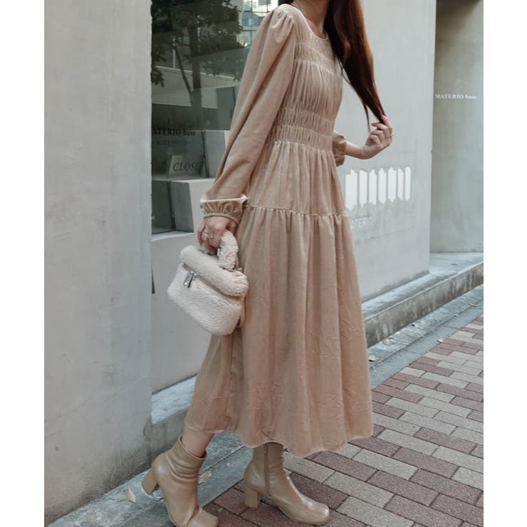 【お値下げ】ローヘン　LOHEN 新品　ザブリエラインワンピース　ベージュ 楽天市場】長袖リネン綺麗レースロングワンピース 【 ベージュ ベイジ