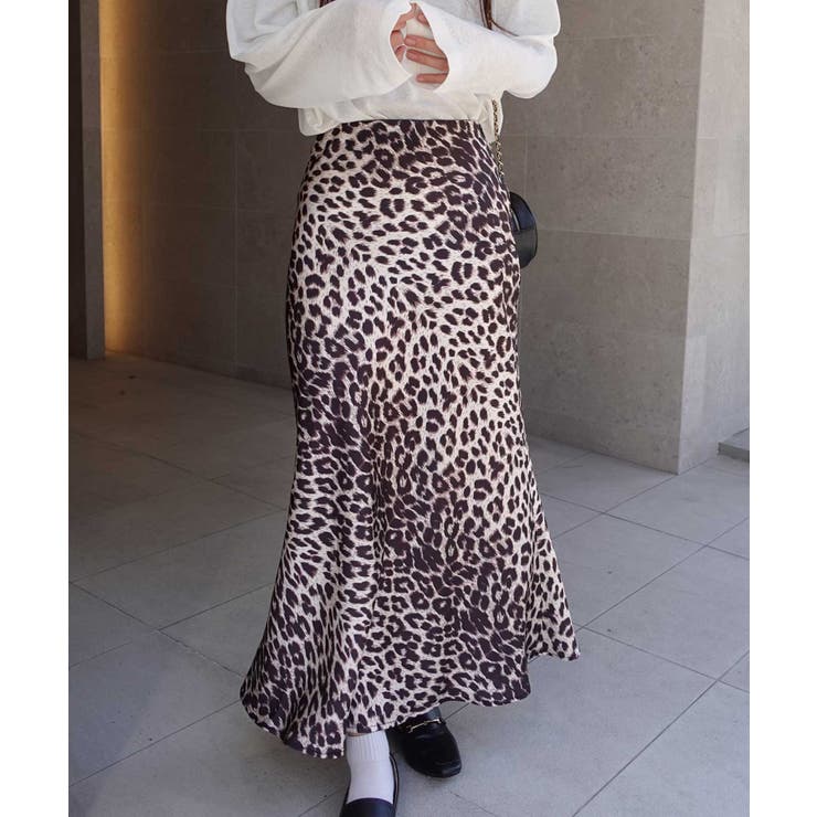 サテンレオパードスカート[品番：TRIW0003985]｜CORNERS