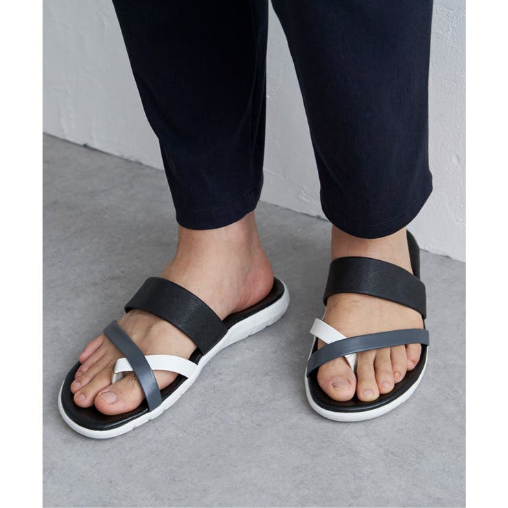 ブラック | 切り替えトングサンダル | ikka 