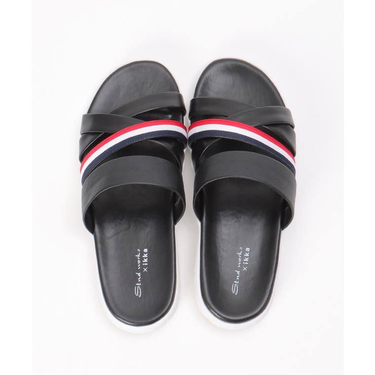 ブラック | 切り替えコンフォートサンダル | ikka 