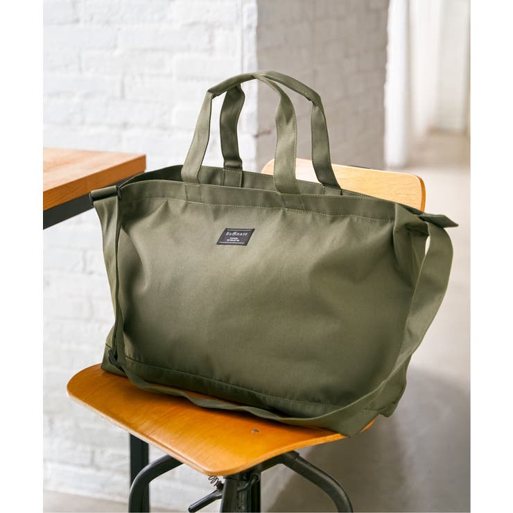 オリーブ | ポリキャン2WAY ジップショルダーバッグ | ikka 