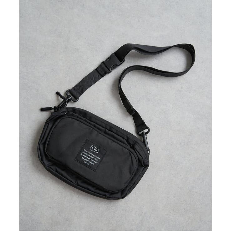 ブラック | 【WEB限定】KiU フロントポケットミニショルダーバッグ【撥水／防水】 | ikka 