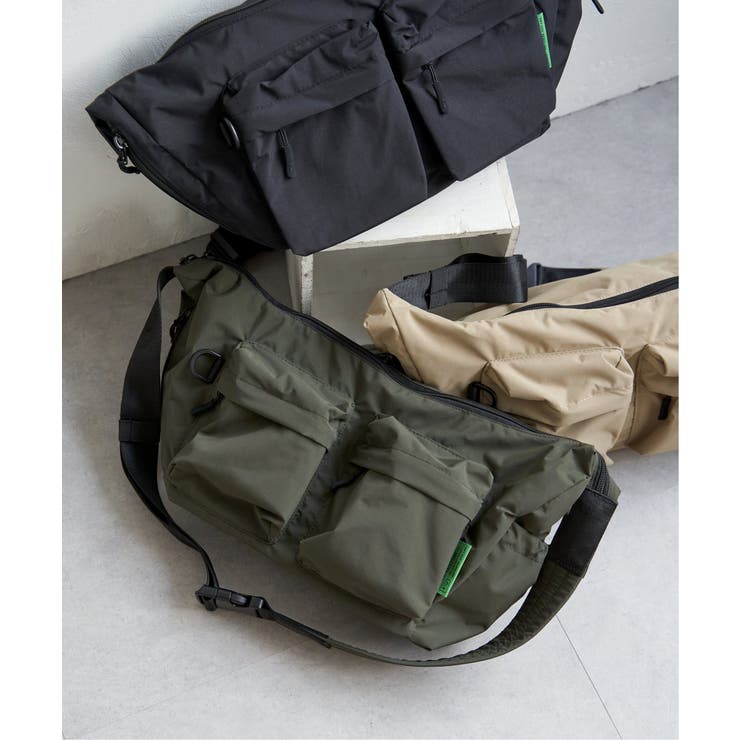 カーキ | 【WEB限定】KiU ダブルポケットショルダーバッグ【撥水／防水】 | ikka 