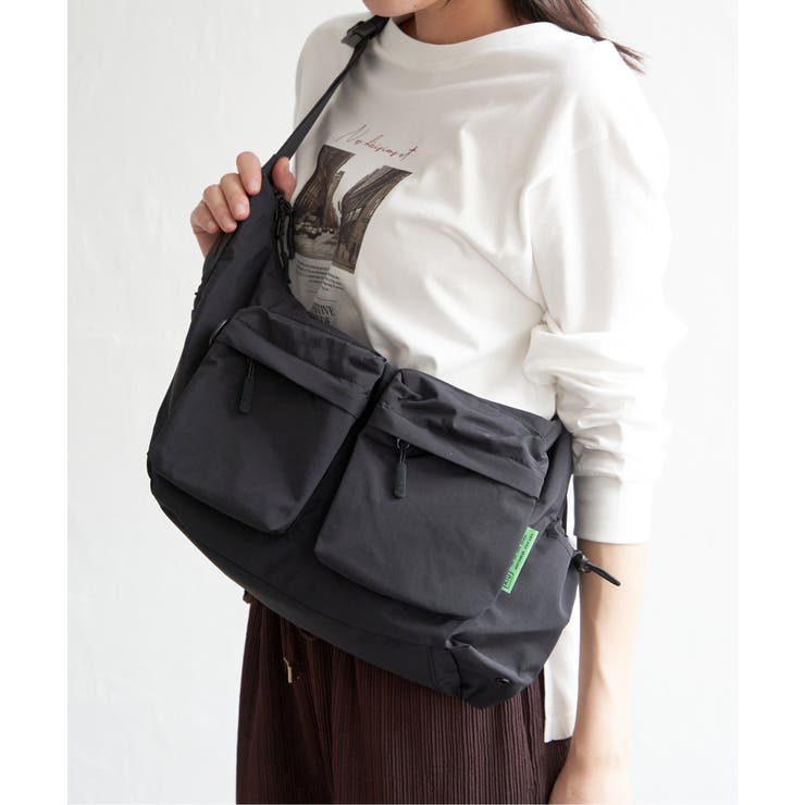 【WEB限定】KiU ダブルポケットショルダーバッグ【撥水／防水】 | ikka  | 詳細画像3 