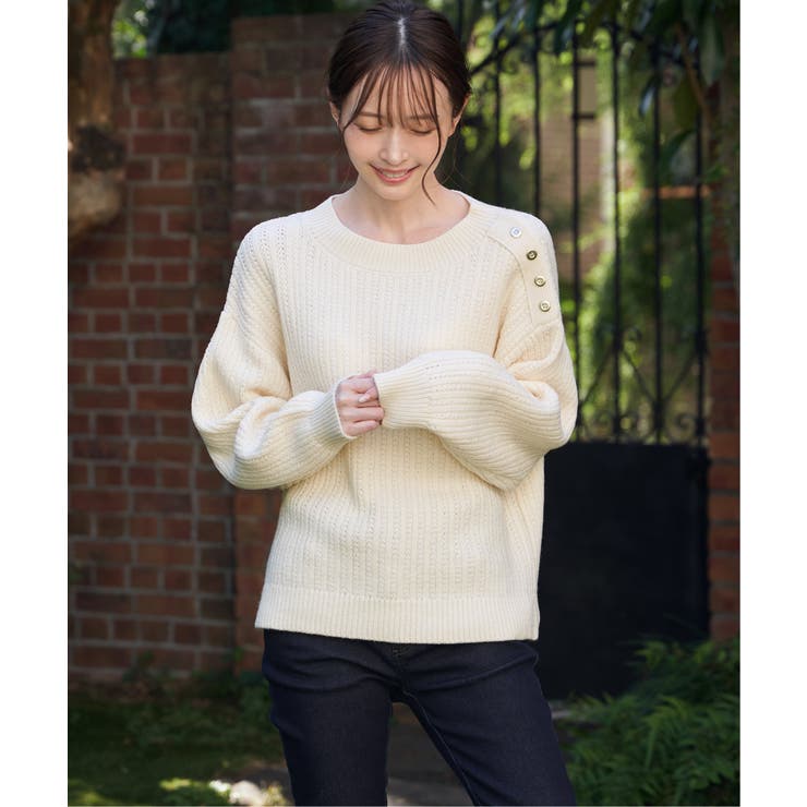 オフホワイト | 肩ボタン変形リブニットプルオーバー | ikka 
