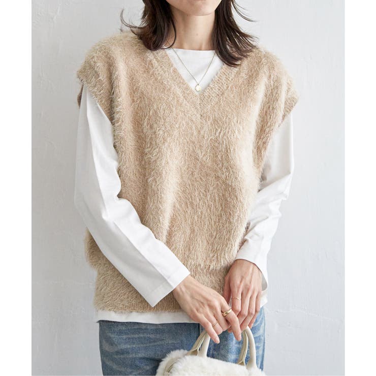 フェザーVネックベスト | ikka  | 詳細画像1 