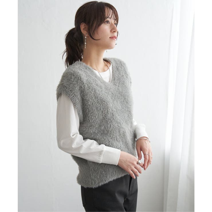 フェザーＶネックベスト | ikka  | 詳細画像1 