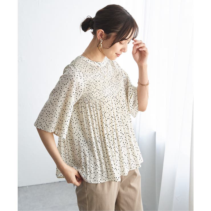 マジョリカ3段プリーツブラウス | ikka  | 詳細画像12 