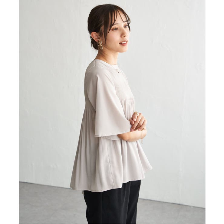 マジョリカ3段プリーツブラウス | ikka  | 詳細画像16 