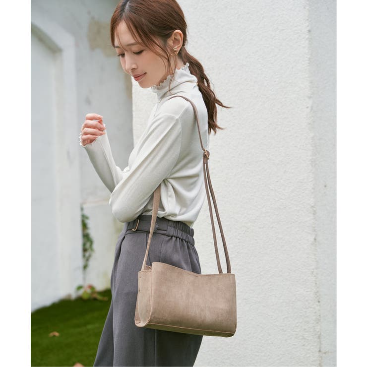 【軽量】GOKU楽スエードショルダーバッグ | ikka  | 詳細画像2 