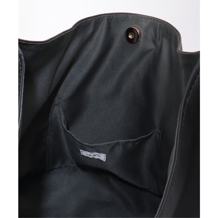 合皮タッセル付きビッグショルダーバッグ | ikka  | 詳細画像11 