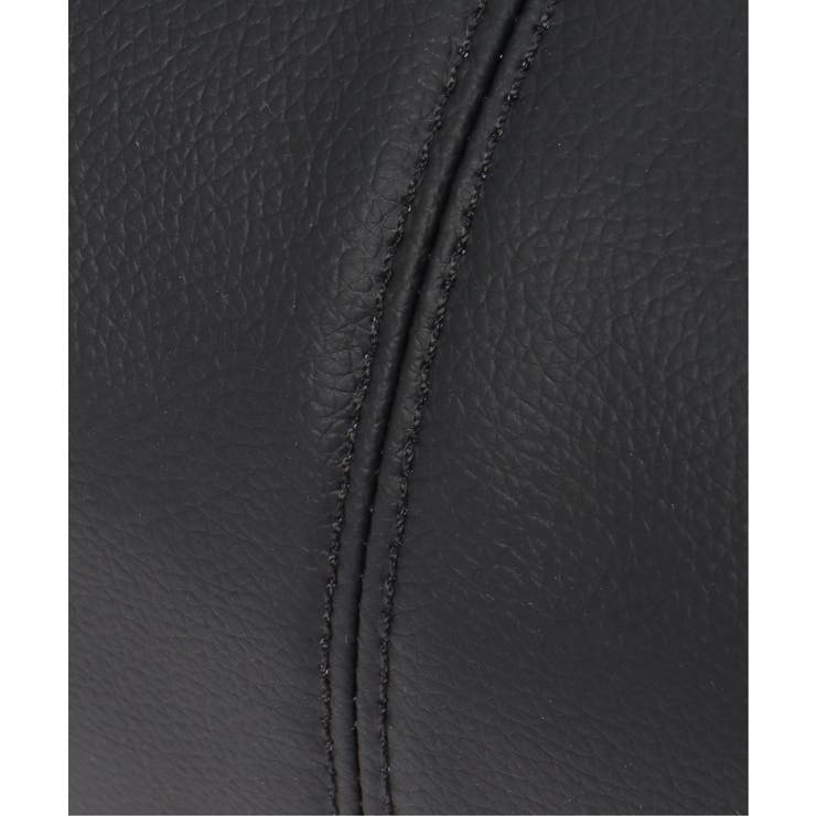 合皮タッセル付きビッグショルダーバッグ | ikka  | 詳細画像16 