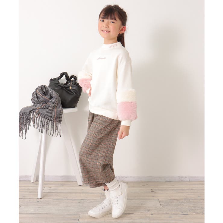 袖ファー刺繍裏毛プルオーバー 2 （120~160cm）[品番：IKAW0019217