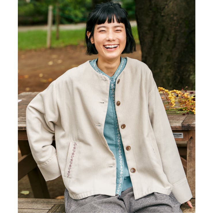 エクリュ ノーカラーブルゾン | Lbc with Life | 詳細画像2 