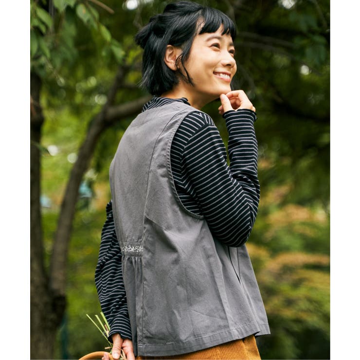 エクリュ パッカリング深Vベスト | Lbc with Life | 詳細画像20 