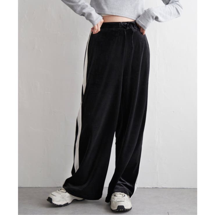 ベロアラインパンツ[品番：IKAW0019194]｜VENCE share style【WOMEN