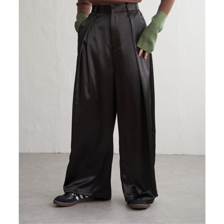 ブラック | サテンタックワイドパンツ | VENCE share style【WOMEN】
