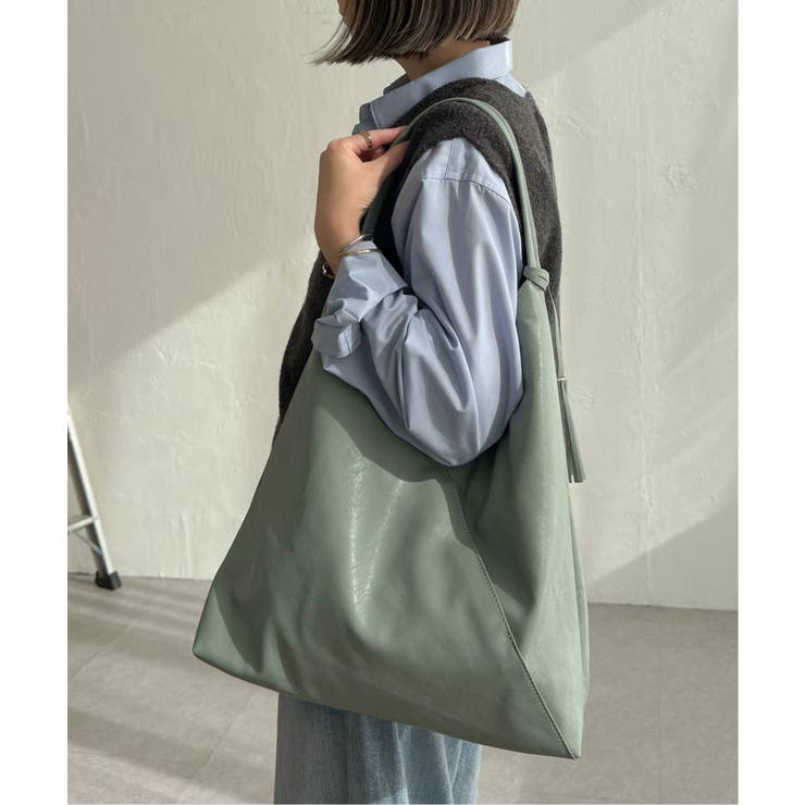 ミントグリーン | 洗える合皮三角マチありショルダーバッグ | Lbc with Life