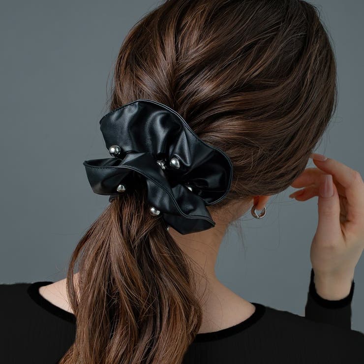 シュシュ レザー調 メタルボール | CREAM-DOT | 詳細画像1 